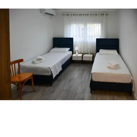 Joneal Appartamento Shkodër